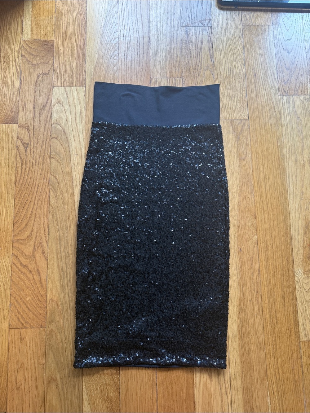 bebe Black Sequin Pencil Skirt with Stretch Waistband